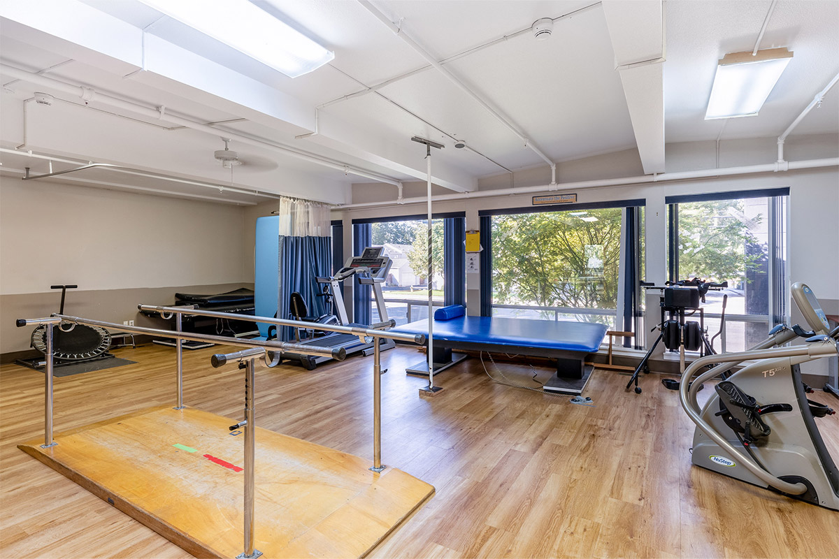 Rehab gym at Orchard View Post Acute